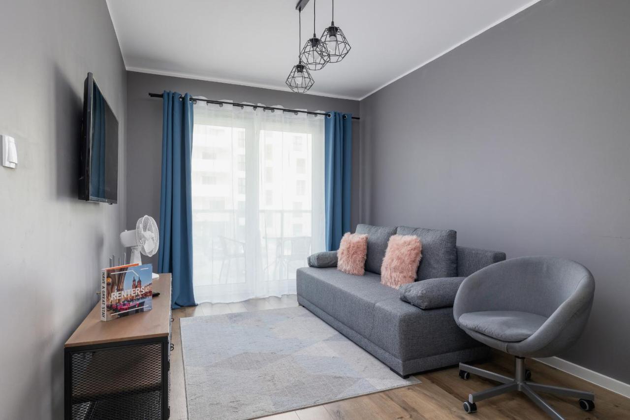 Comfy Apartment Pachonskiego With Parking In Krakow By Noclegi Renters Exterior foto