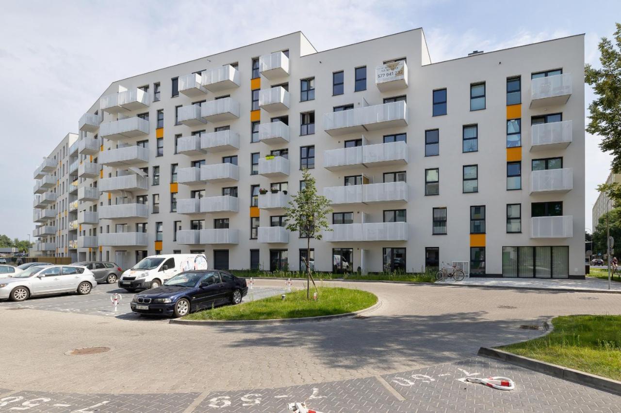 Comfy Apartment Pachonskiego With Parking In Krakow By Noclegi Renters Exterior foto